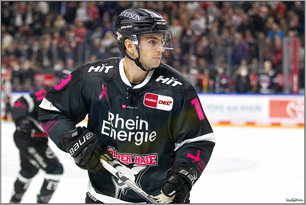 PENNY DEL;  Koelner Haie - Schwenninger Wild Wings; Koeln, 08.10.2021